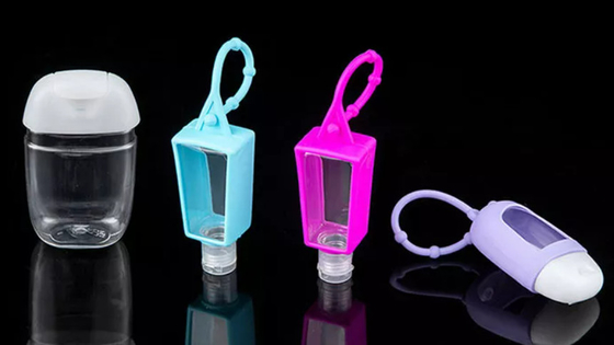 A corrente chave vazia da luva do silicone do animal de estimação 30Ml engarrafa liso para a mão Santizer